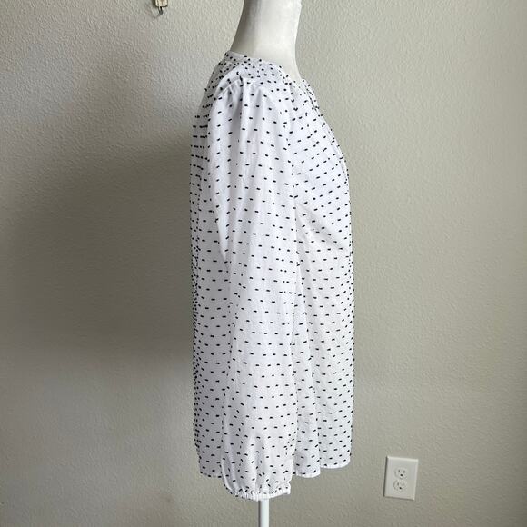Lane Bryant White Embroidered Dot Long Sleeve Top Women's 12 Relaxed V-neck - Picture 6 of 8
